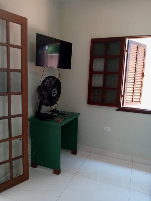 Vila Casa Estilo Minimalista Em Ubatuba Exteriér fotografie