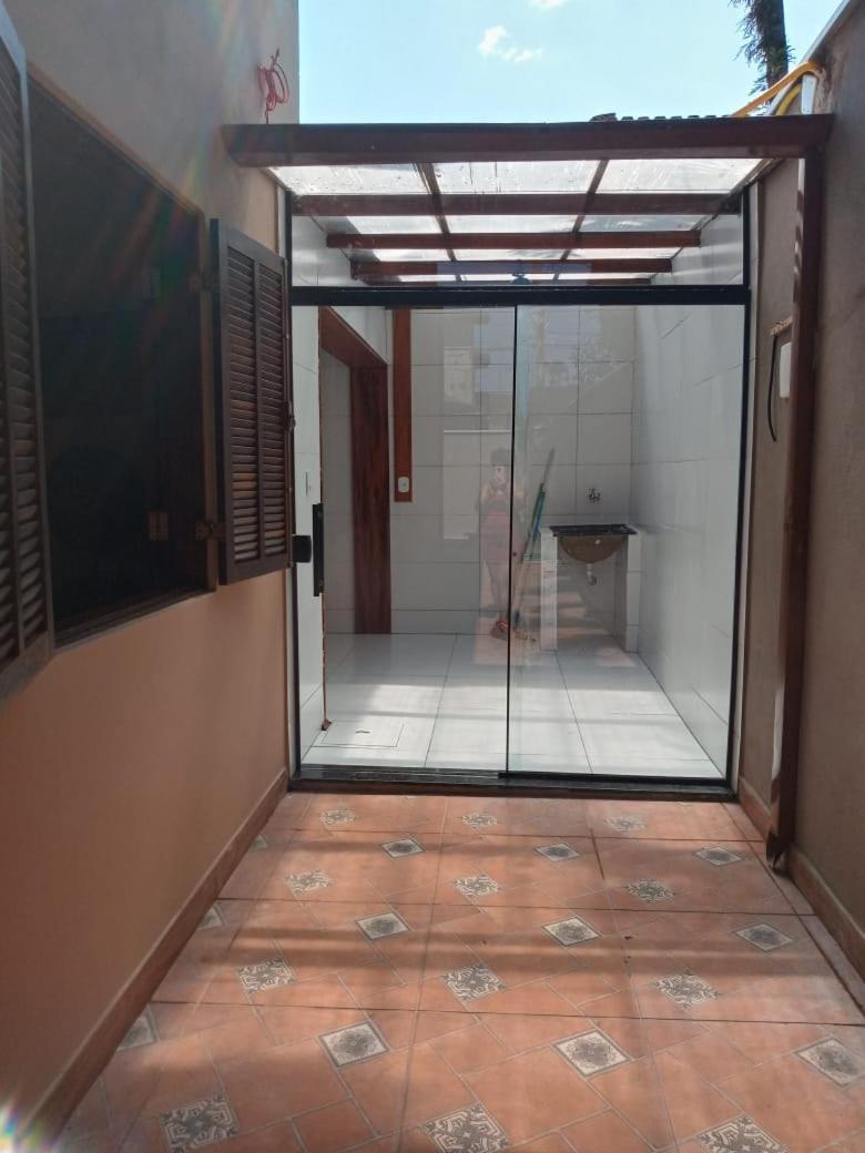Vila Casa Estilo Minimalista Em Ubatuba Exteriér fotografie